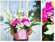Cutie cu flori colorate